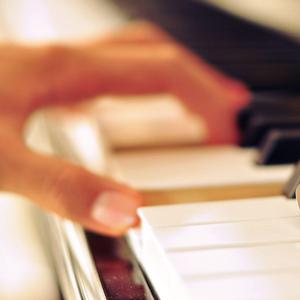 西欧free性满足HD老熟七月
